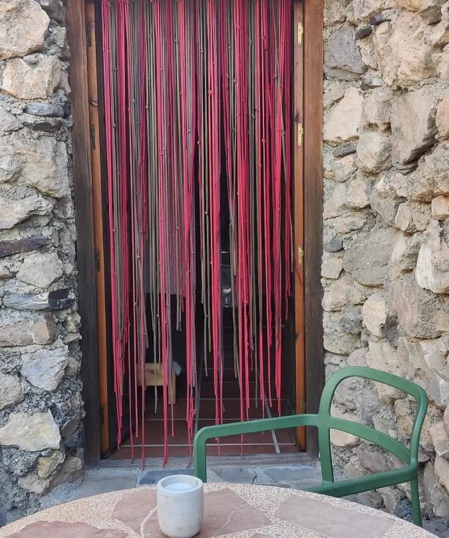 Off-Grid - Puerto Mika Guest House Orgiva 0*,  Spain